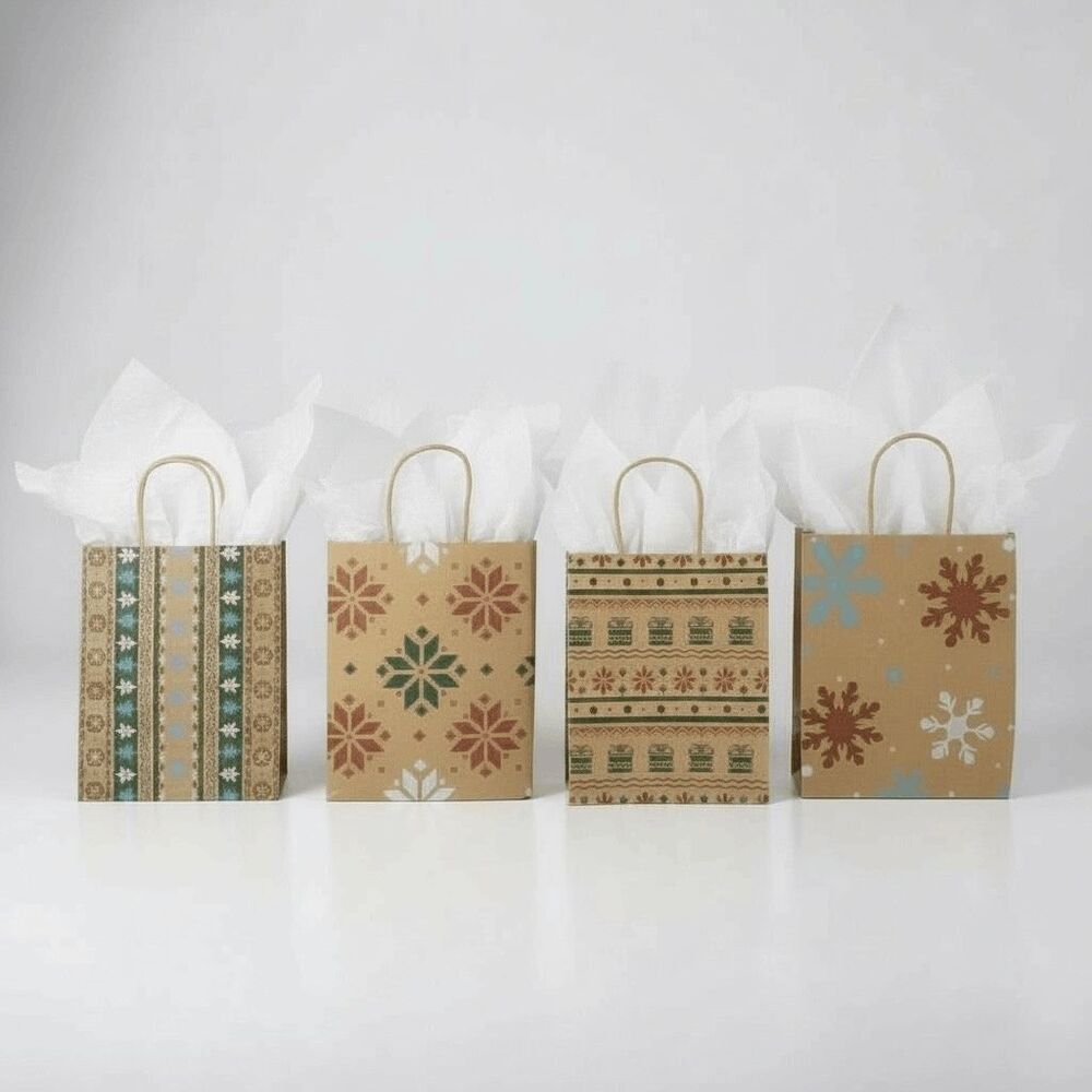 B8. Christmas Holiday Gift Bags Set of 6